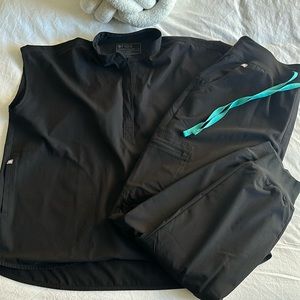 Black Figs Scrubs (FreeX Material)